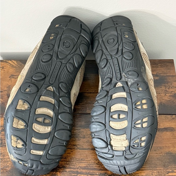 Merrell Men's Yokota 2 Tan and Black Walking Hiking Shoes Boots - Picture 7 of 8